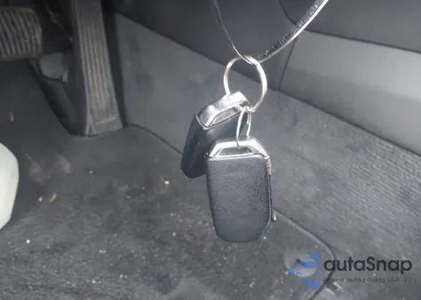 2021 Kia K5 Gt-Line z USA, uszkodzony, nr VIN 5XXG64J22MG072746